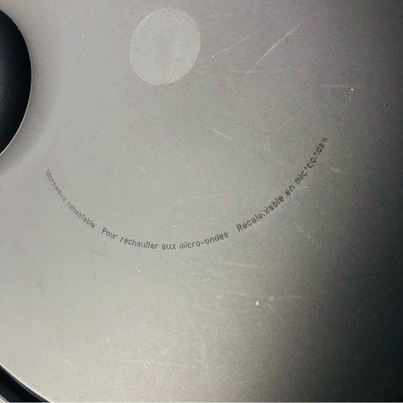 Tupperware CrystalWave Microwave Reheatable Divided Dish Microwaveable with Lid - Picture 5 of 6